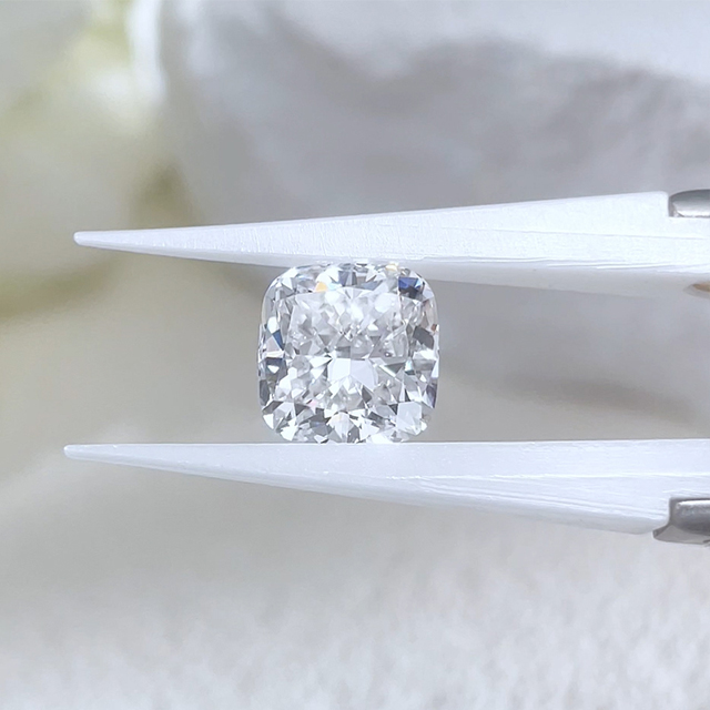 Cushion Cut 1 กะรัต 3 กะรัต Loose HPHT CVD Lab Grown Diamond